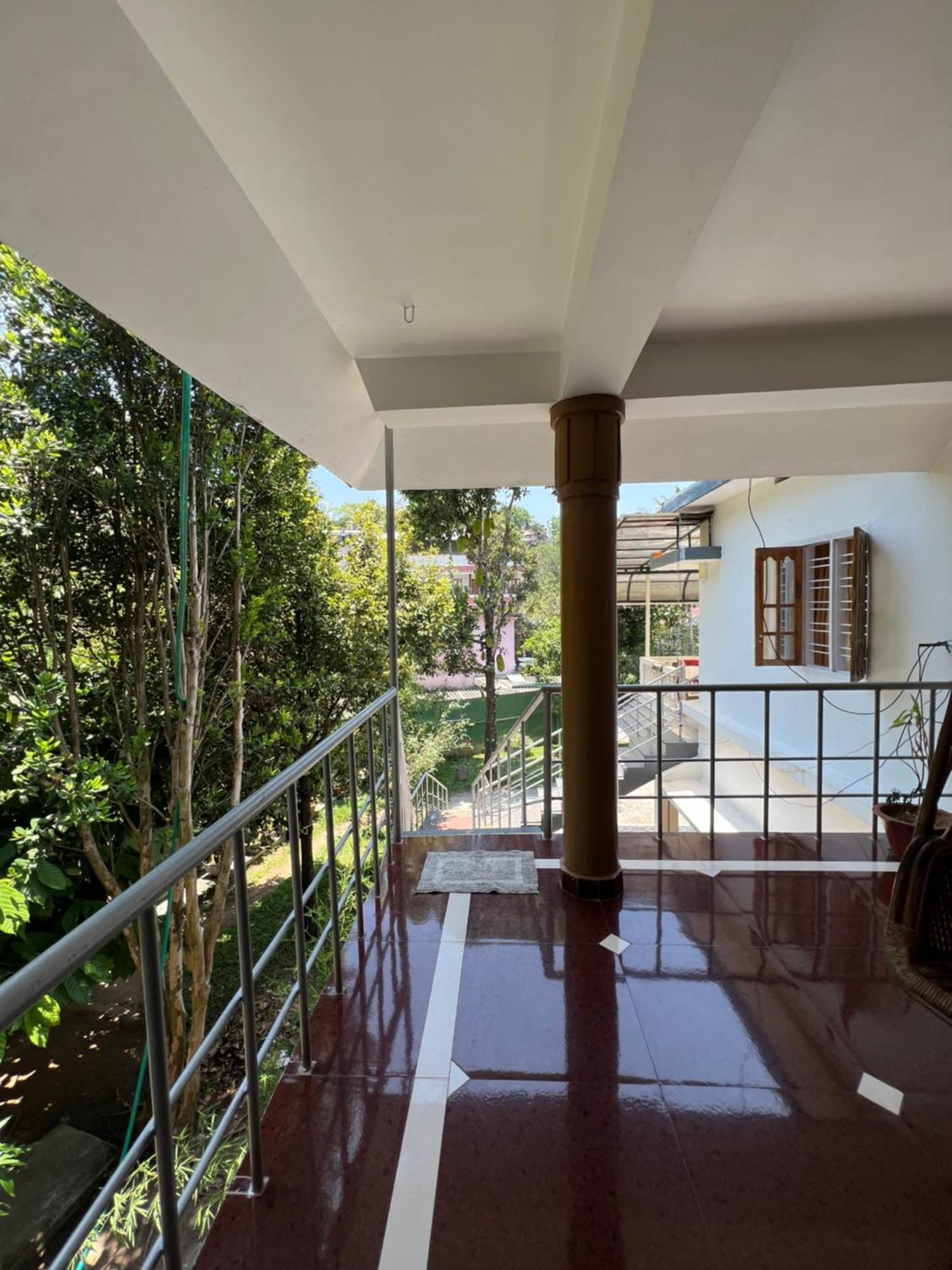 Tranquilou Homestay Thekkady Exterior photo
